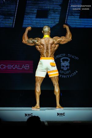 MAN'S PHYSIQUE OVERALL